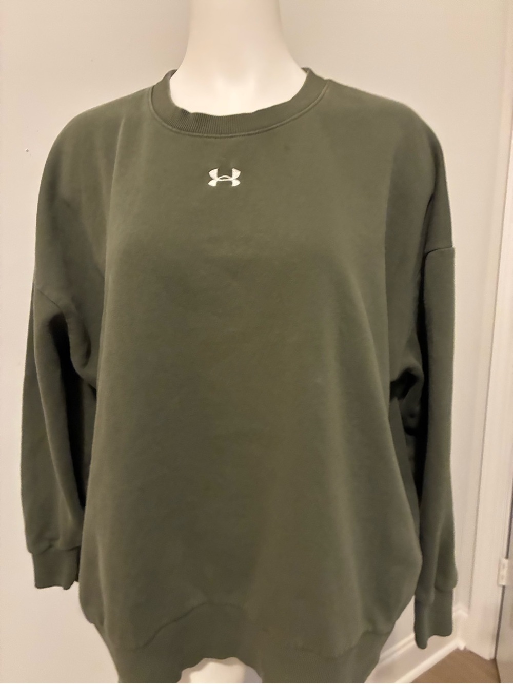 Under Armour Men's Olive Green Crewneck Sweatshirt with Small Logo